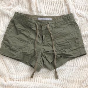 Old Navy Green Drawstring Cargo Shorts Midrise Size 4